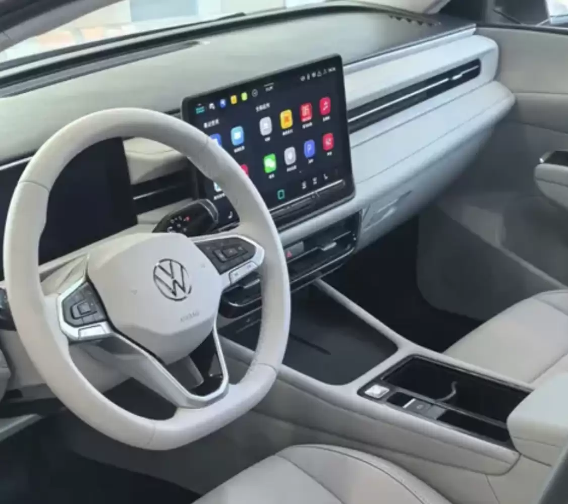 朗逸家族第 650 万辆量产车，上汽大众全新朗逸 Pro 下线、月内上市