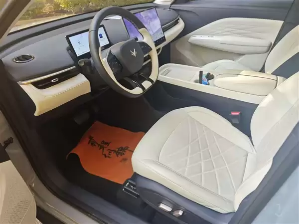 上市不到1月交付就破万台 6.28万起的极狐阿尔法T1为何能一举破圈