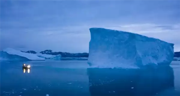 马斯克“太空遮阳”引关注：部署卫星集群反射阳光 降低地球温度