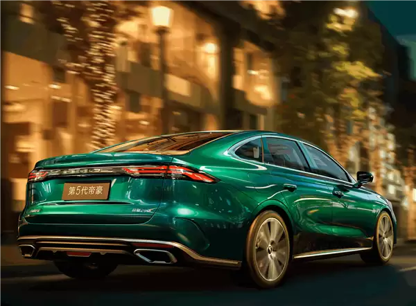 年轻人的第一台“AMG” 吉利第五代帝豪预售：限时6.89万起