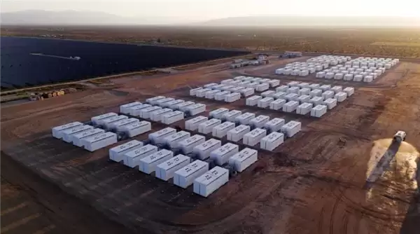 曝特斯拉与三星磋商:打算供应链“去中国化”