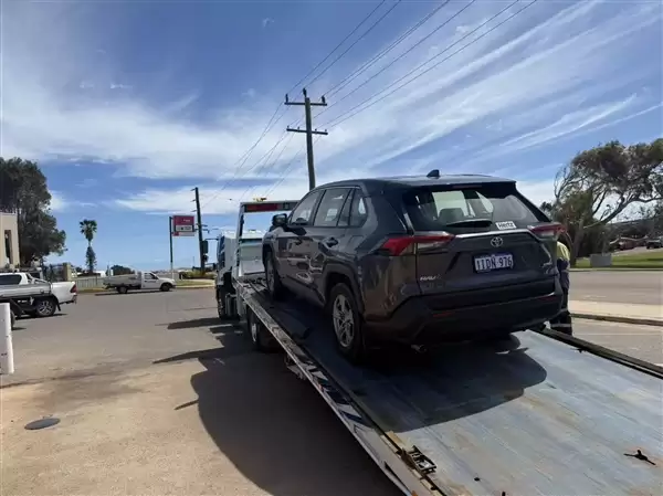 男子境外租车 汽油错加成柴油被扣6000元！保险不赔