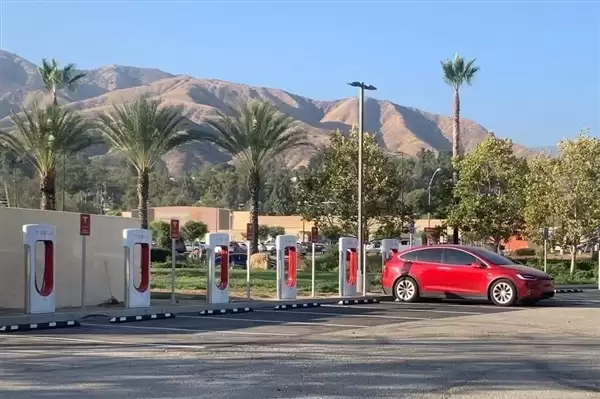 英国拟对电动车征收里程税：填补燃油税税收缺口