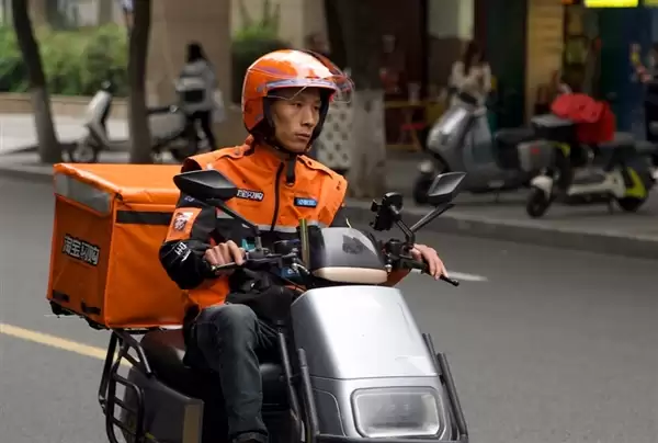 淘宝闪购加强骑士保障 全国百万城市骑士免费焕新!