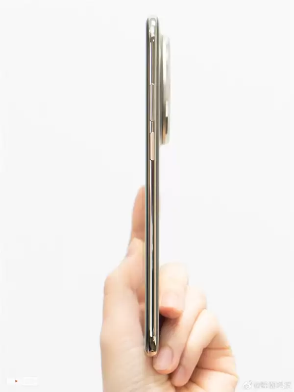 4199元起！华为Mate 70 Air图赏抢先看：金丝银锦配色很抢眼 一眼高端