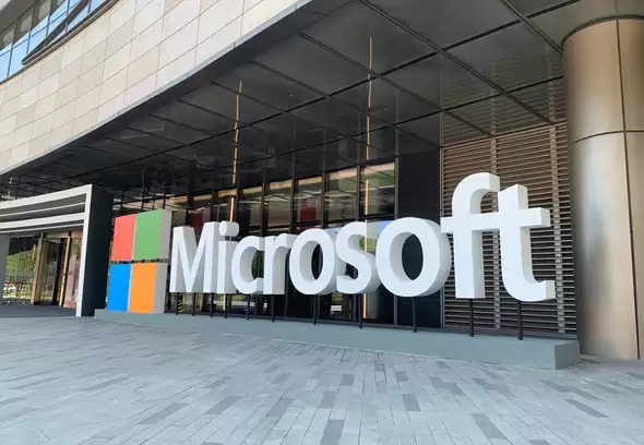 微软成立MAI超级智能团队:推进AI自主化摆脱对OpenAI依赖