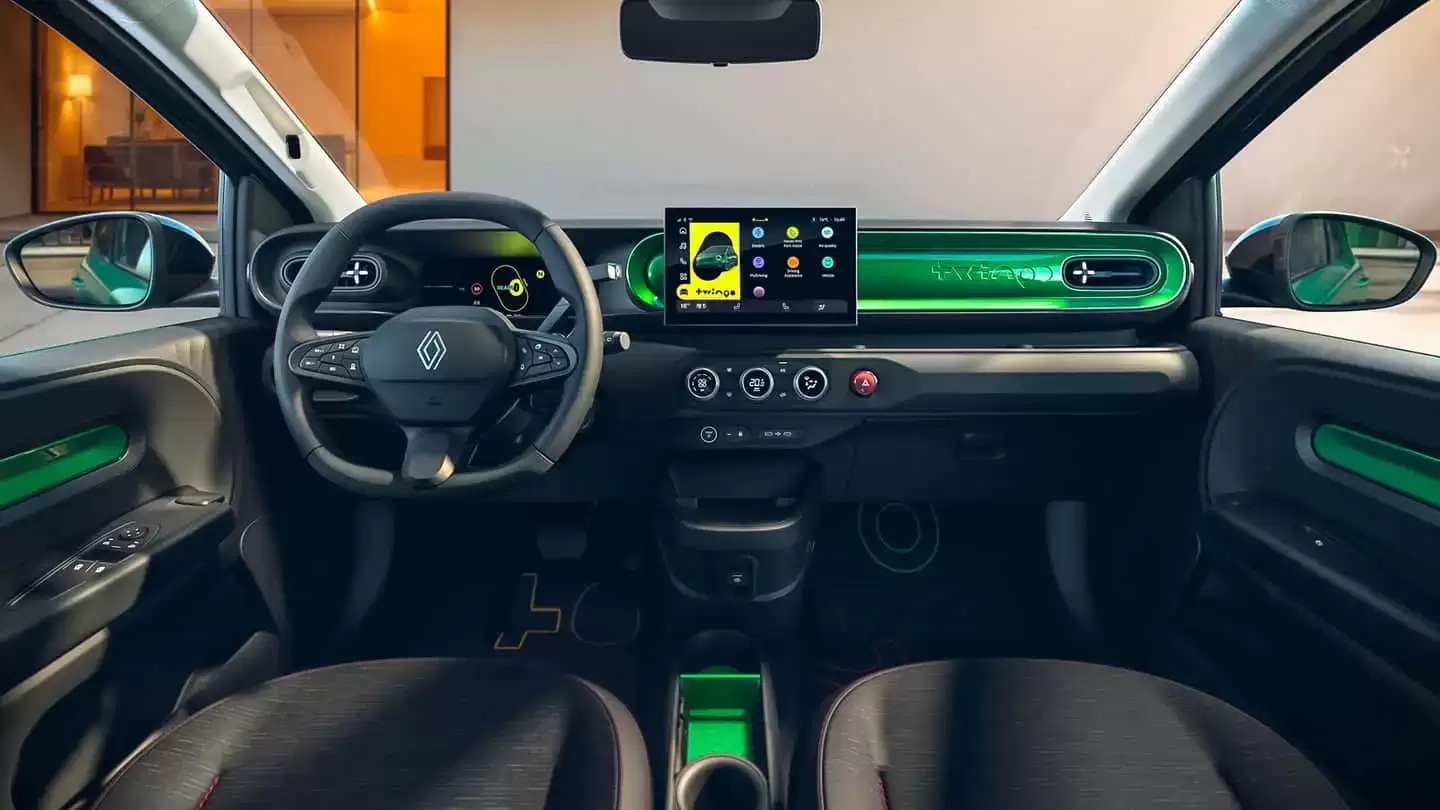 雷诺全新纯电小车 Twingo 亮相:大眼萌车头,主打复古风