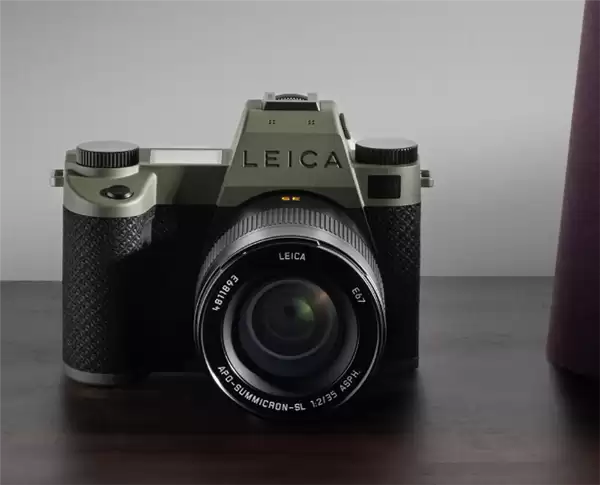 59800元 徕卡发布SL3记者版相机：芳纶纤维覆皮超耐造