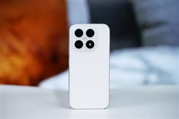 小米宣布保IP68服务增至600家门店：支持小米17系列等机型