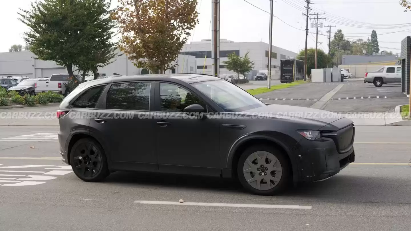 剑指特斯拉 Model Y，马自达全新纯电 SUV 首度现身