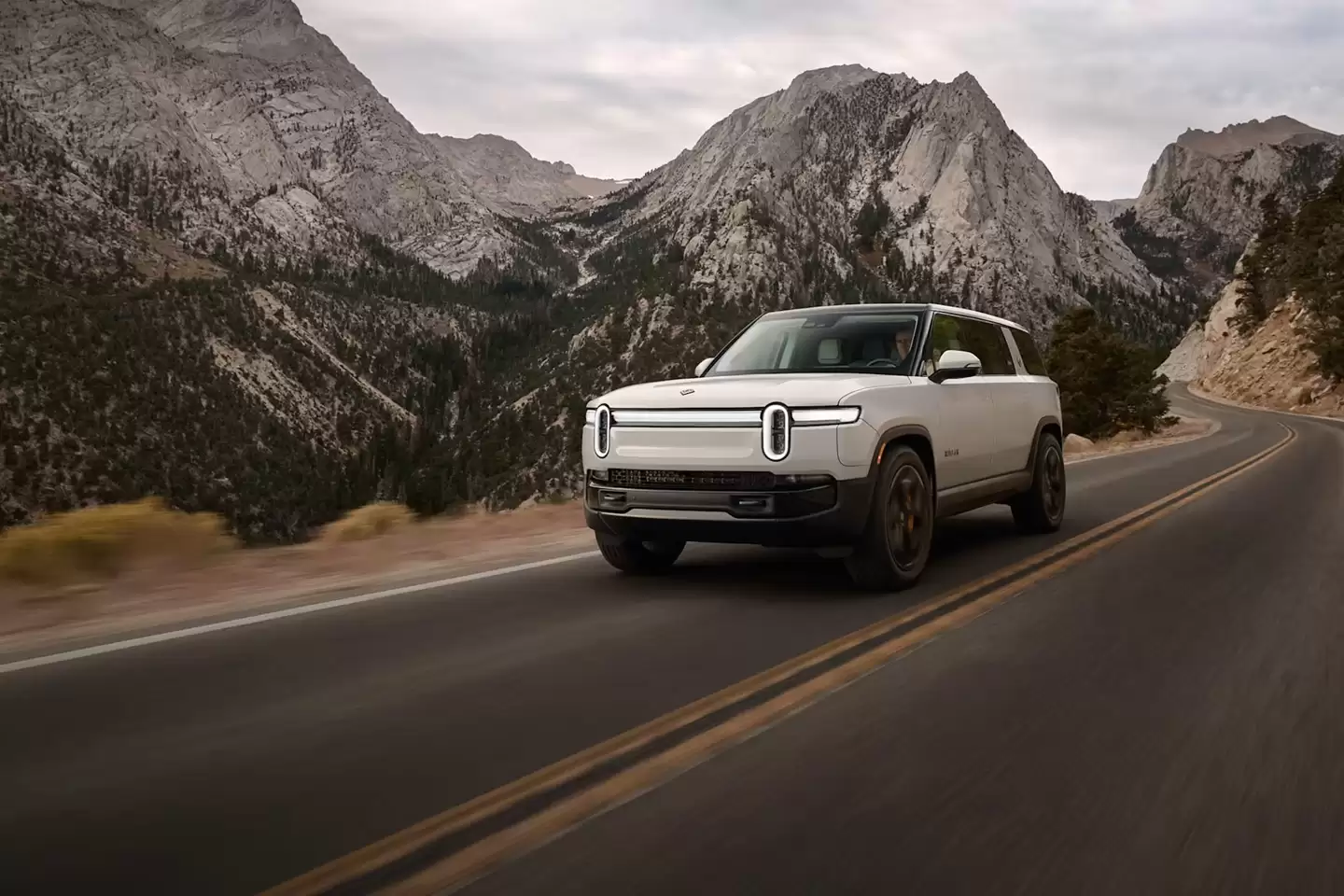 效仿特斯拉，Rivian 为 CEO 制定最高 46 亿美元薪酬计划