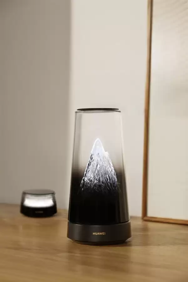 李小龙晒华为路由X3 Pro日照金山开箱：PLC是没网线的大户型最佳选择