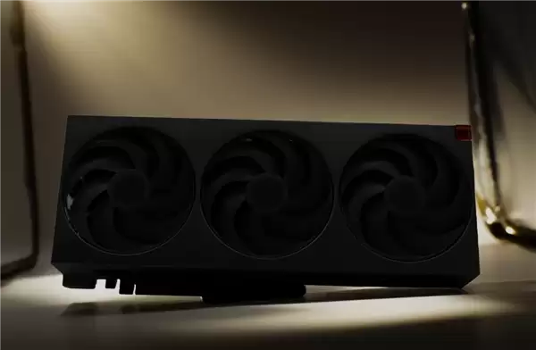 AMD 6年前的Radeon VII灵魂附体！西风显卡预告神秘新品