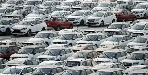 销量攀升却闭店不断：汽车业怪现象背后的信任危机