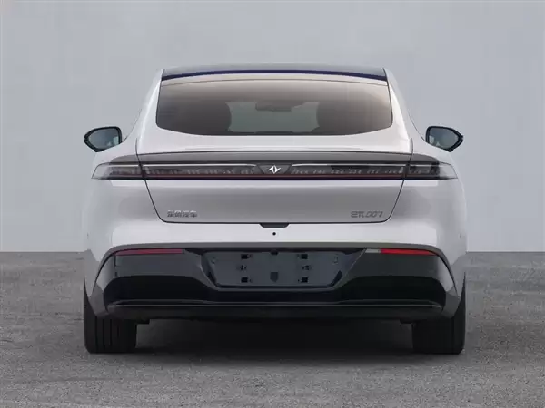 全国首台量产！轮毂电机版东风奕派007申报：功率400千瓦