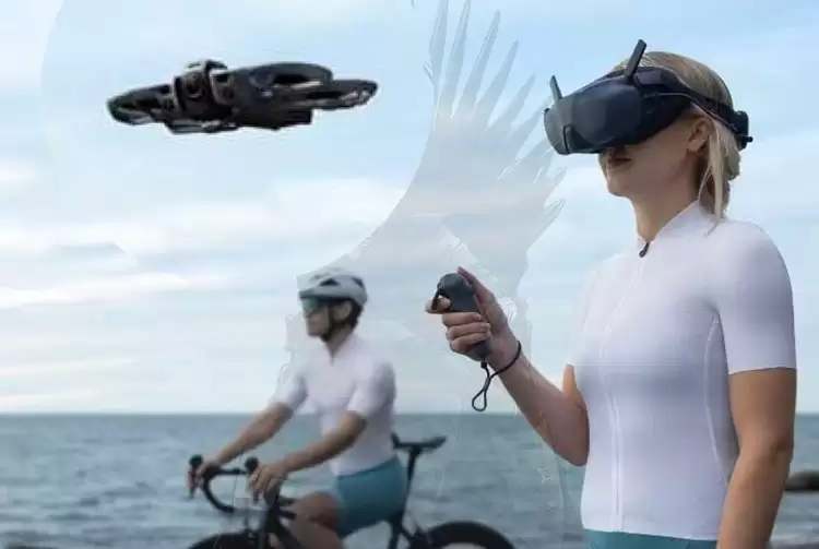 大疆Avata 360将发：8K全景、可旋云台，剑指影石新机