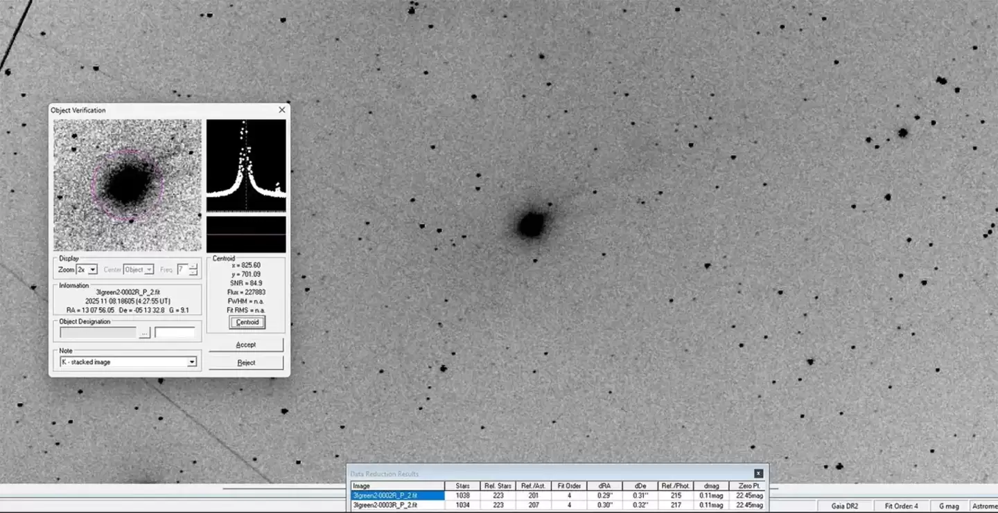 太阳系第三位星际访客 3I / ATLAS 喷射 7 股物质流，哈佛天文学家称或为外星科技造物