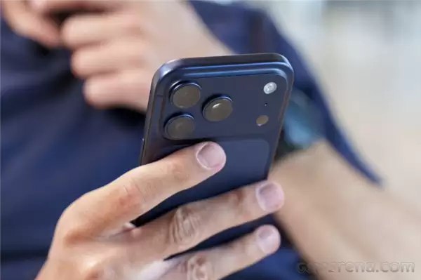 用实体卡槽换电池!实测eSIM版iPhone 17 Pro/Max续航多49分钟