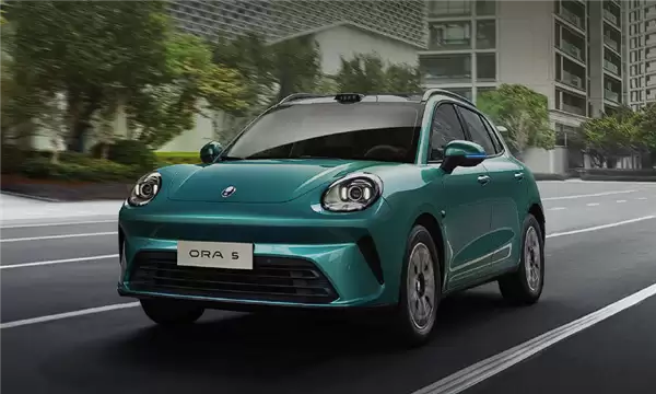 10.98万起 长城欧拉首款SUV欧拉5开售：延续猫系设计