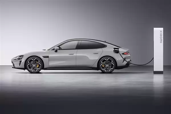 见证历史！10月我国新能源汽车销量首次超总销量的50%