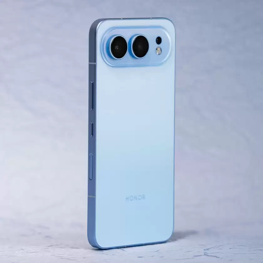 荣耀500系列官宣:搭载骁龙8系芯片、采用跑道型模组设计 荣耀500系列官宣:搭载骁龙8系芯片、采用跑道型模组设计