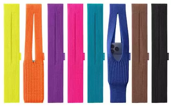 苹果联名三宅一生推限量iPhone口袋包