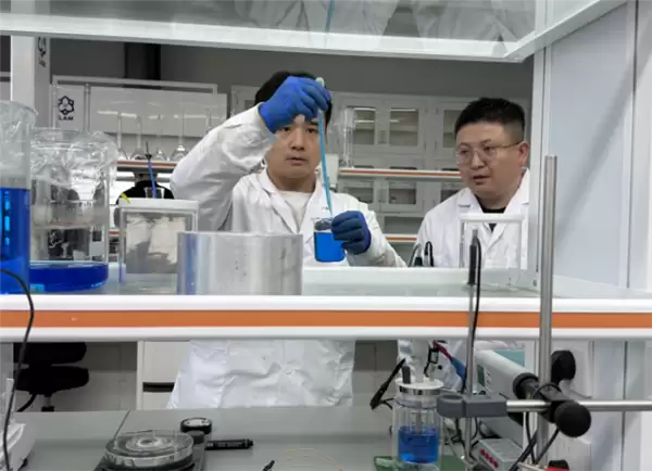 重大技术突破 ！我国科学家在金属中发现“负能界面”