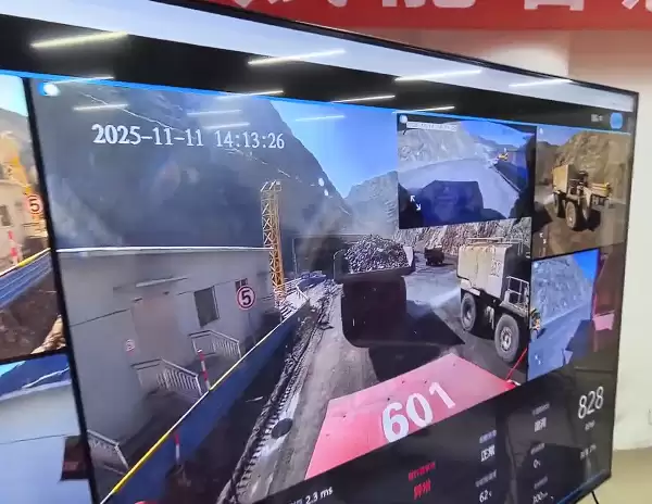 华为技术+移动5G 博主体验100吨无人驾驶矿车：就像玩游戏