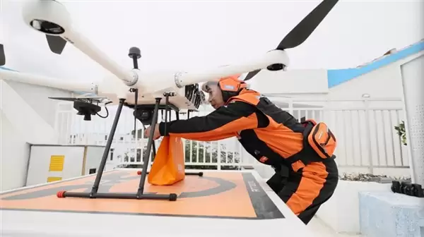 1小时山路3分钟送达！淘宝闪购开通国内首个海岛无人机航线