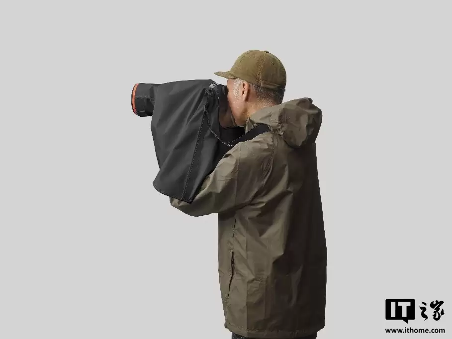 999元起,索尼发布LCR系列相机防雨罩与LCS系列镜头软便携包