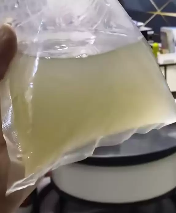 买50条观赏鱼收到1袋水 商家:烫熟分解了