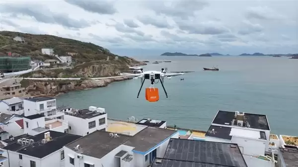 1小时山路3分钟送达！淘宝闪购开通国内首个海岛无人机航线