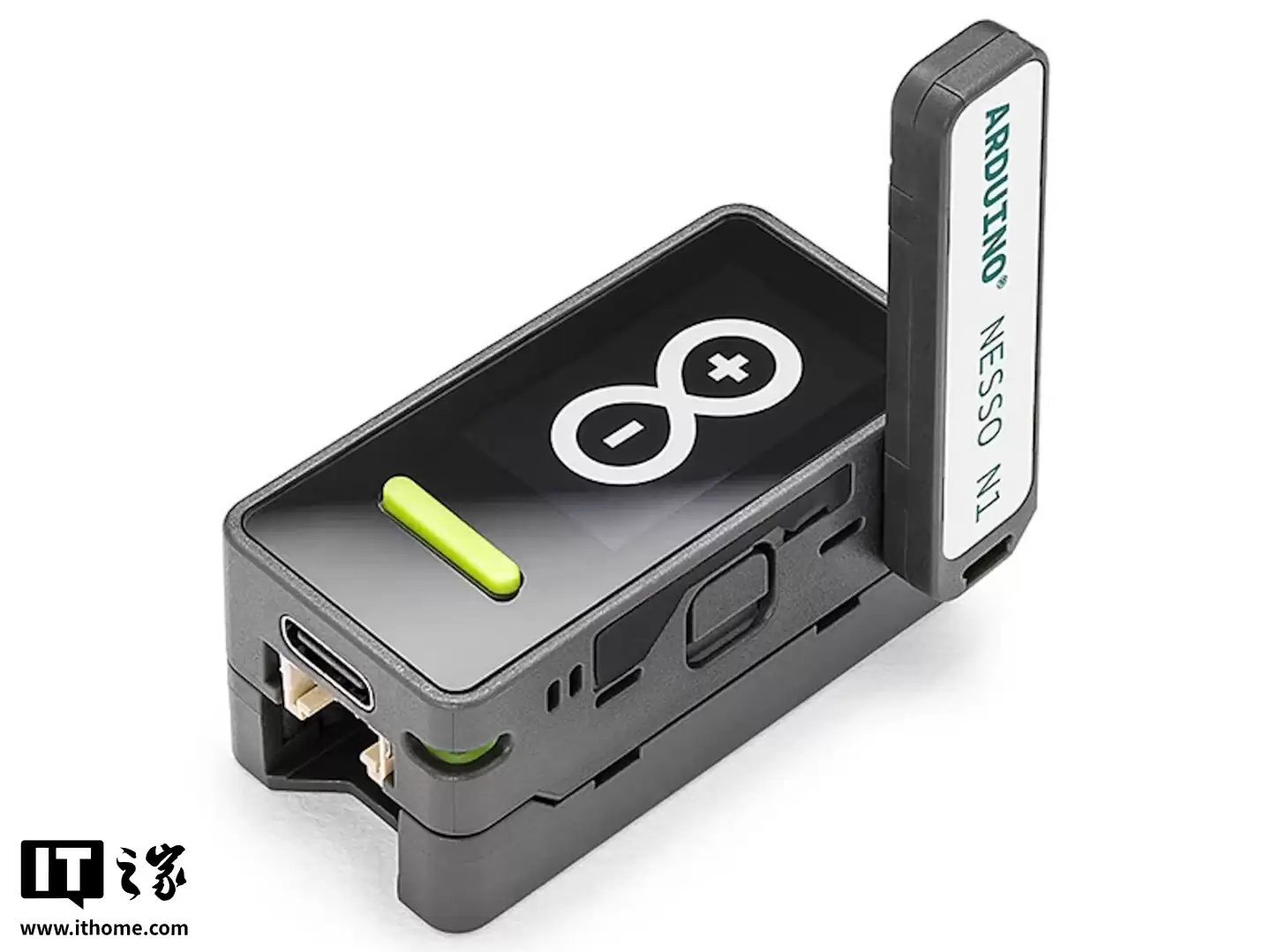 Arduino 推出 Nesso N1 物联网开发套件：ESP32-C6 芯片，内置 1.14 英寸触屏、红外发射器