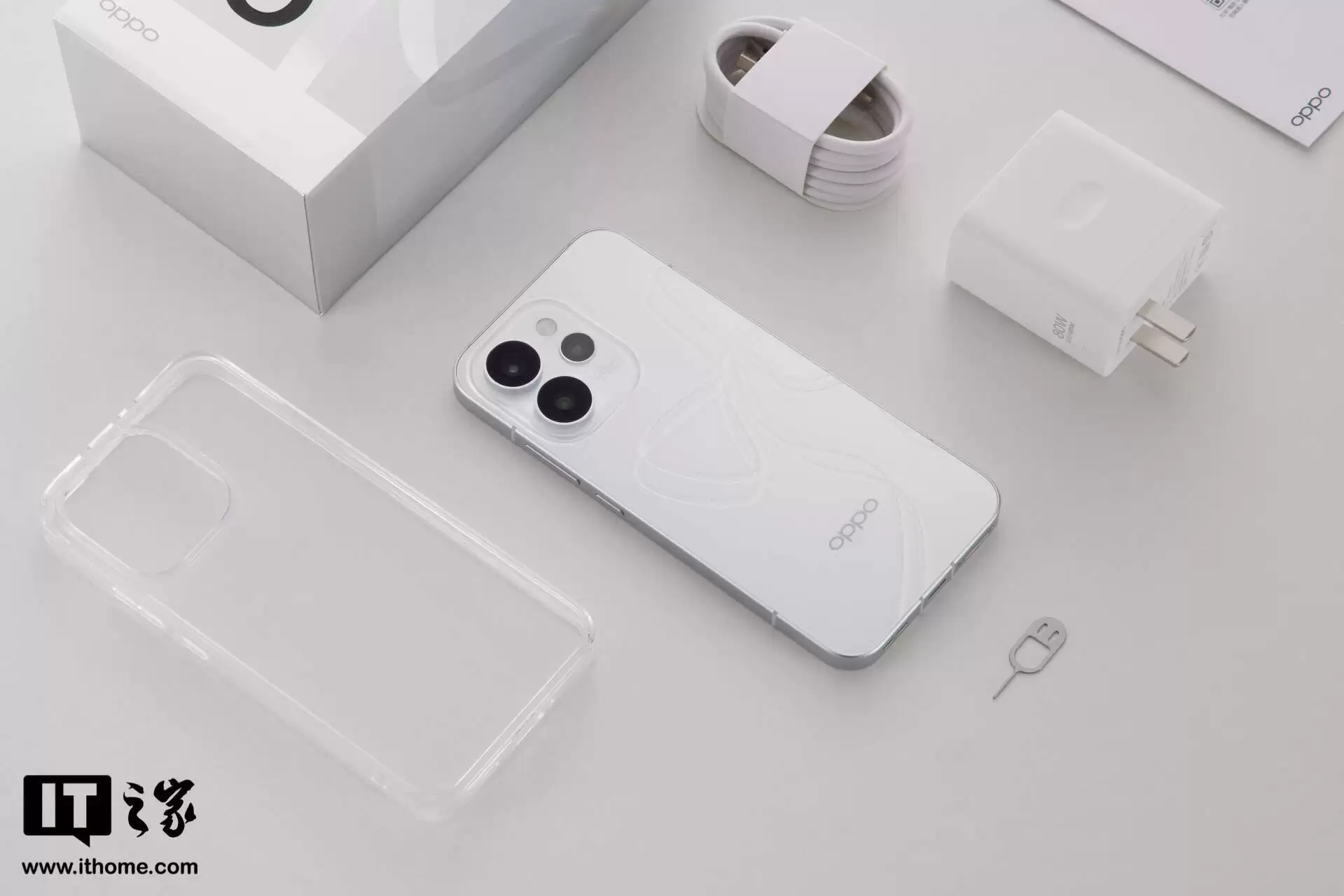 消息称全球版 OPPO Reno 15 手机核心配置与中国版有所不同，搭载高通骁龙 7 Gen 4 芯片