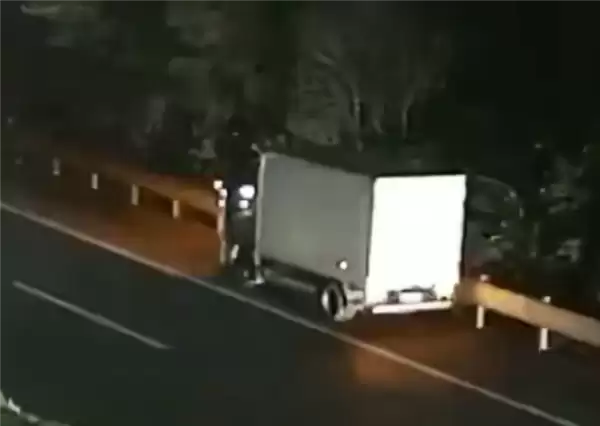 电动货车续航显示剩60公里 实际开了十几公里就趴窝