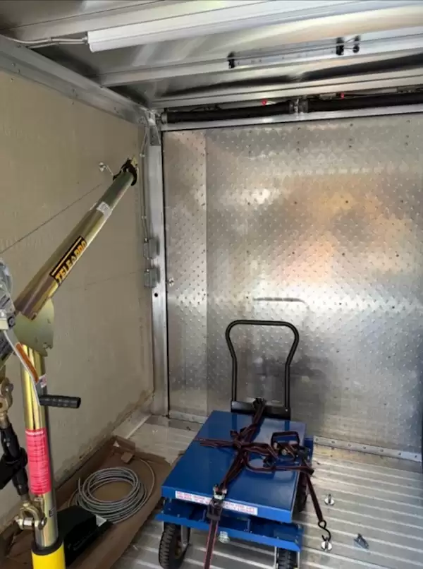 特斯拉在美国召回1万台Powerwall储能设备:此前已发生多起冒烟、起火事故