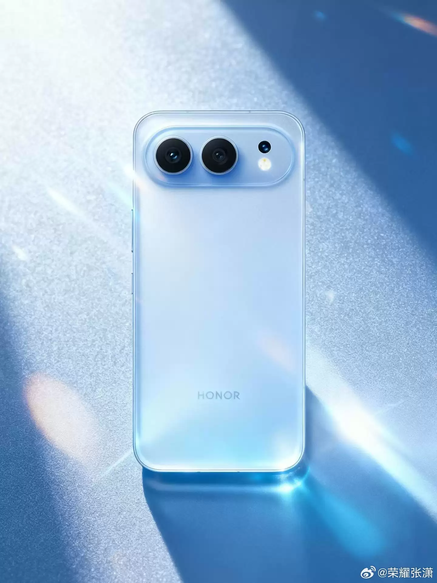 荣耀500系列手机四色官图发布：海蓝宝、星光粉、月光银、曜石黑