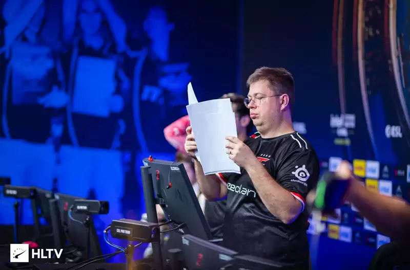 四大巨星公认！karrigan当选CS最佳指挥，北美赛区陷至暗时刻