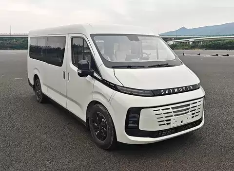 创维鸿途插混版申报曝光，增程动力+方正大空间