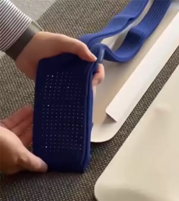 韩路评1899元iPhone Pocket：最脑残苹果配件 没有之一