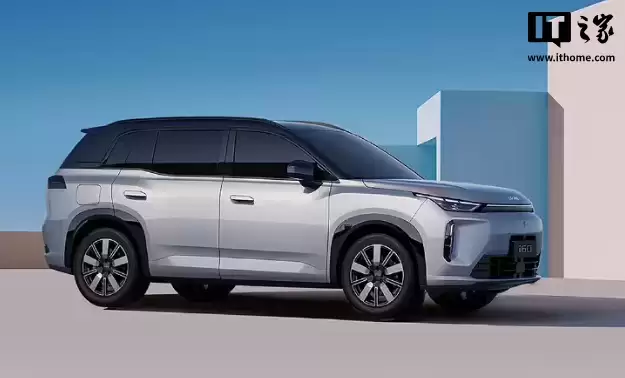 限时钜新价 10.48 万元起、纯电 / 增程双动力，广汽埃安 AION i60 上市