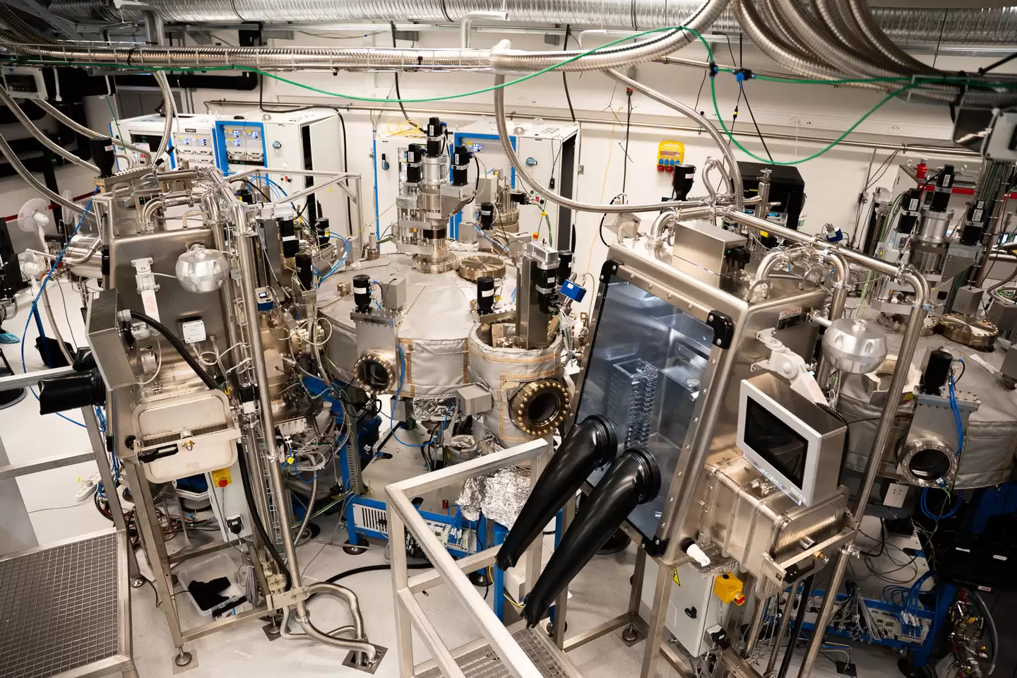 微软打造自家最大量子研究机构,加码投资丹麦 Lyngby 设施