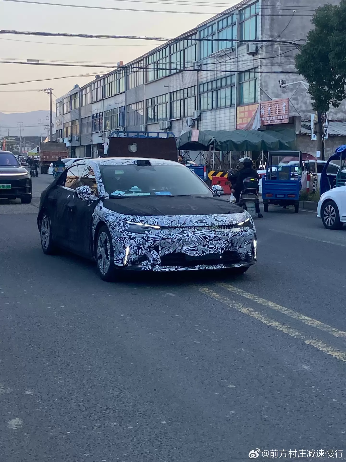 神秘新车谍照曝光,有望为smart品牌首款中型轿车精灵#6