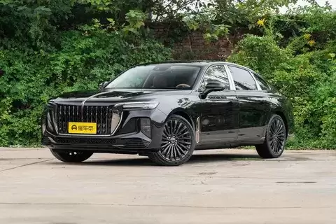 红旗H9购车指南：2.0T高配成首选，如何平衡动力与配置？