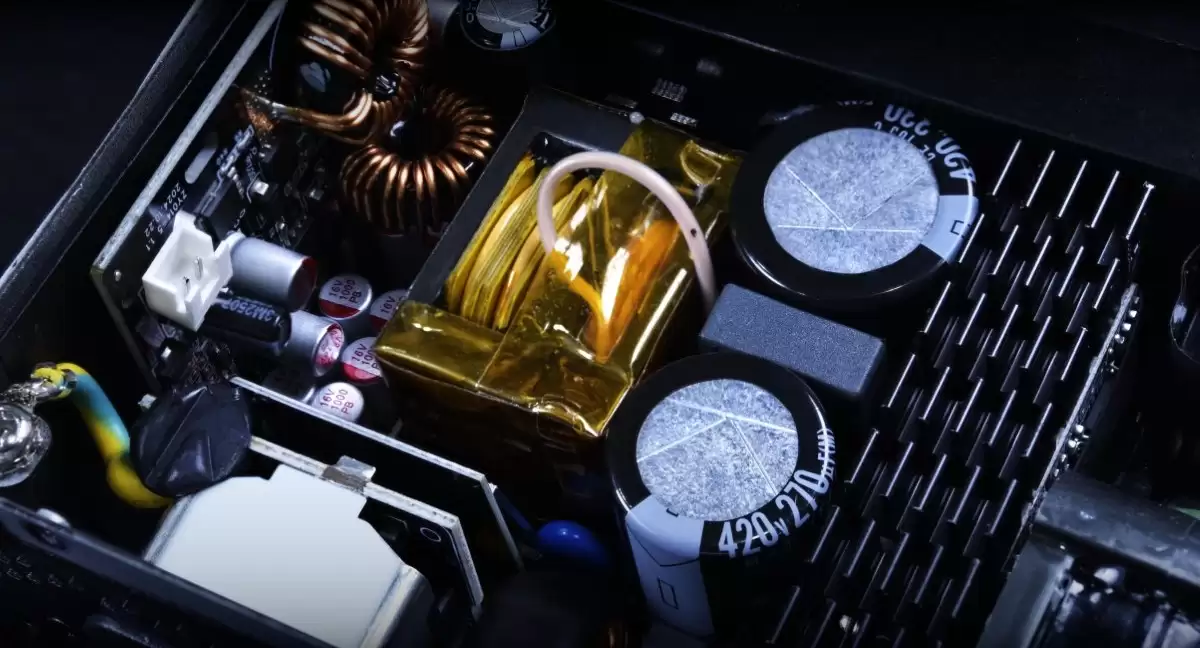 联力推出SP Platinum电源:白金效率标准尺寸SFX,至高1000W