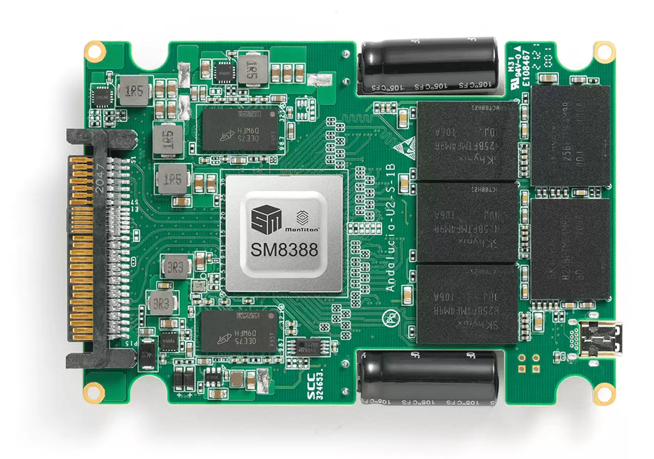 5W 功耗 14.4GB/s 性能,慧荣推出高效能企业级 PCIe 5.0 SSD 主控 SM8388
