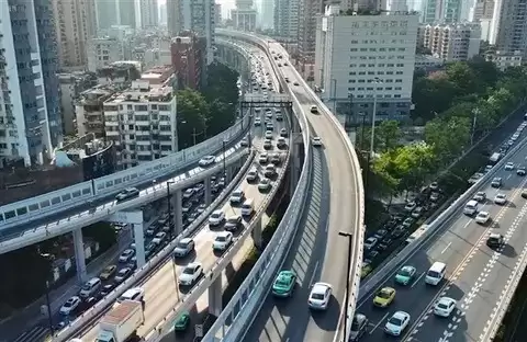 新能源汽车营销乱象:虚假宣传与行业反思