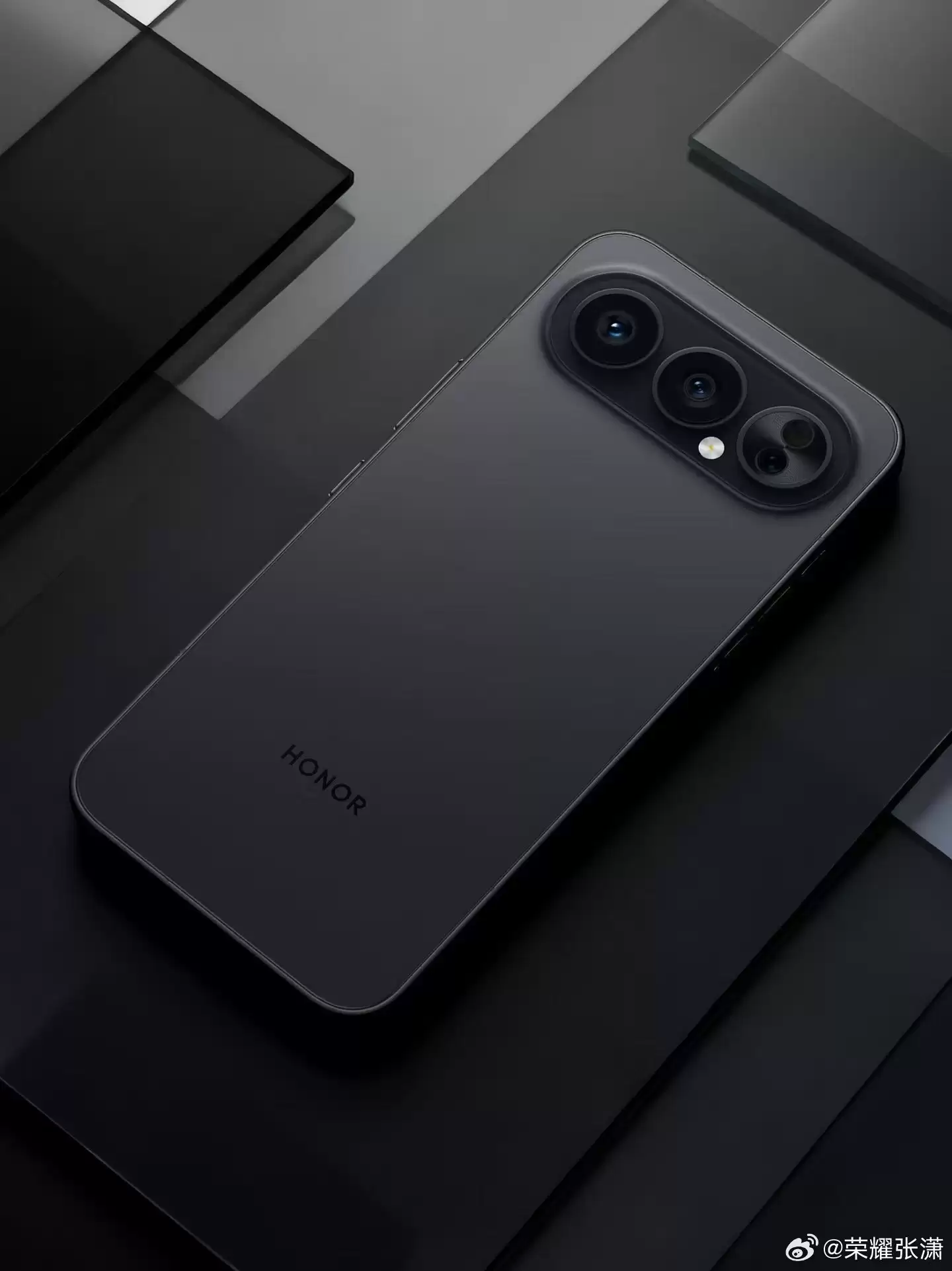 荣耀 500 系列手机参数曝光：骁龙 8s Gen4 / 骁龙 8 Elite 处理器，11 月 24 日发布