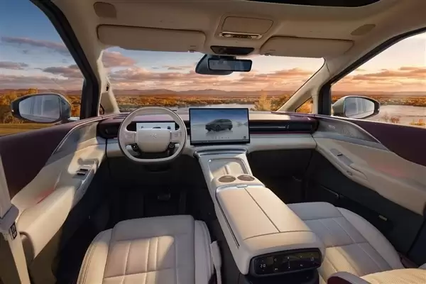 预售35万起 全球续航最长七座！小鹏X9增程混动上市定档