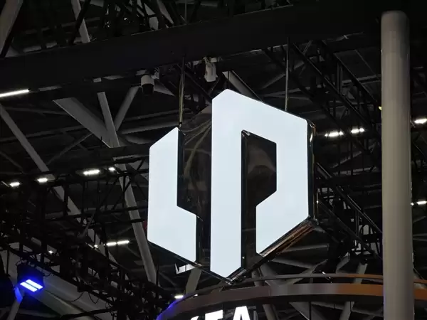 零跑高管：与一汽首个海外车型合作项目已落地 预计明年量产